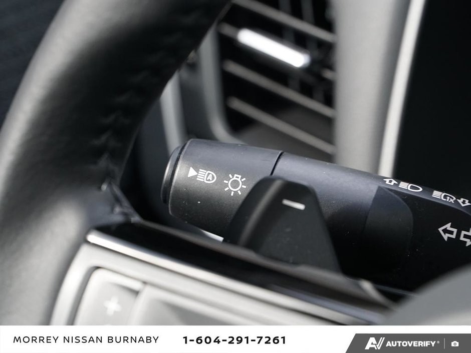 2023 Nissan Rogue SV SUNROOF // NO ACCIDENTS-19