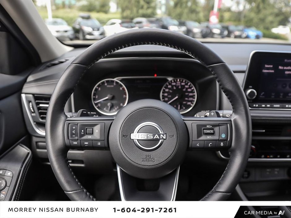 2024 Nissan Rogue SV MOONROOF-14