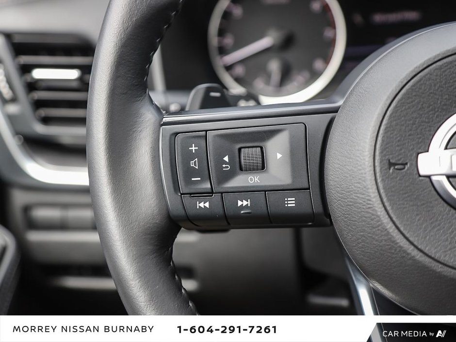2024 Nissan Rogue SV MOONROOF-18