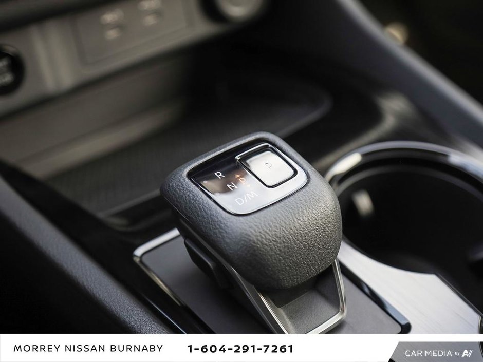 2024 Nissan Rogue S AWD // NO ACCIDENTS-19
