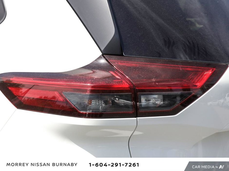 2024 Nissan Rogue S AWD // NO ACCIDENTS-12