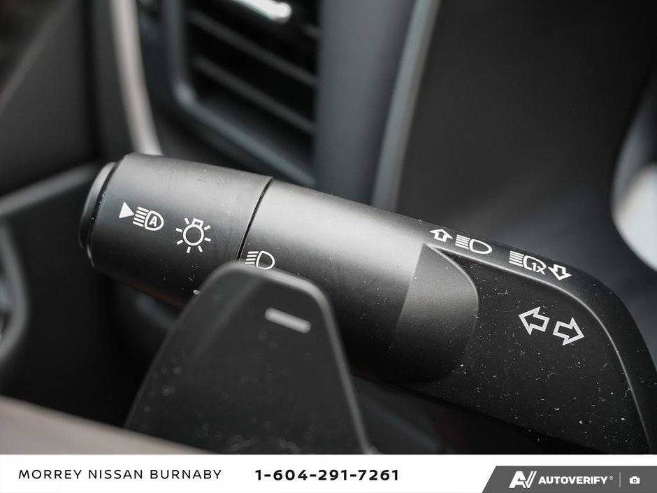 2024 Nissan Rogue S AWD // ULTRA LOW KMS-18