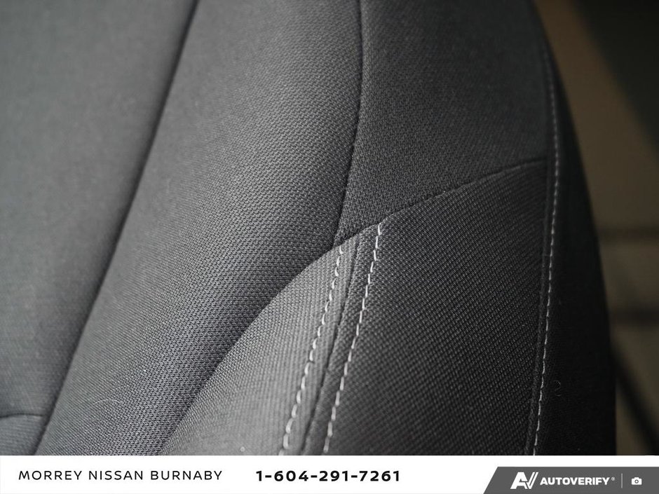 2024 Nissan Rogue S AWD // ULTRA LOW KMS-25