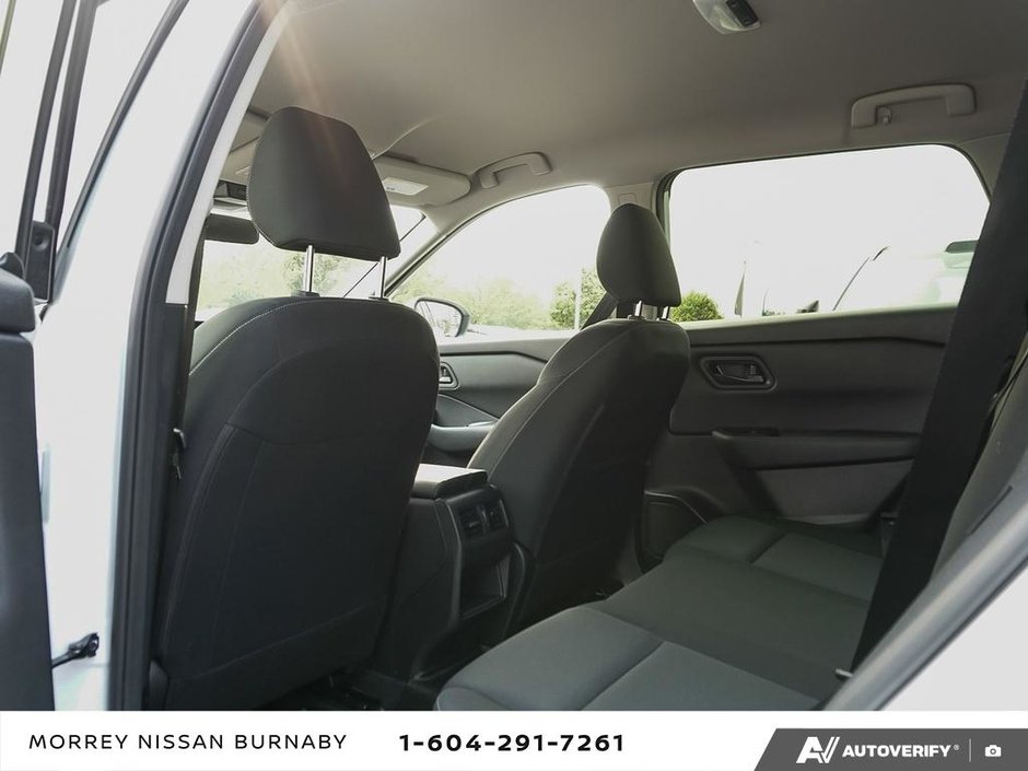 2024 Nissan Rogue S AWD // ULTRA LOW KMS-13