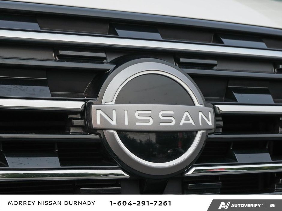 2024 Nissan Rogue S AWD // ULTRA LOW KMS-9