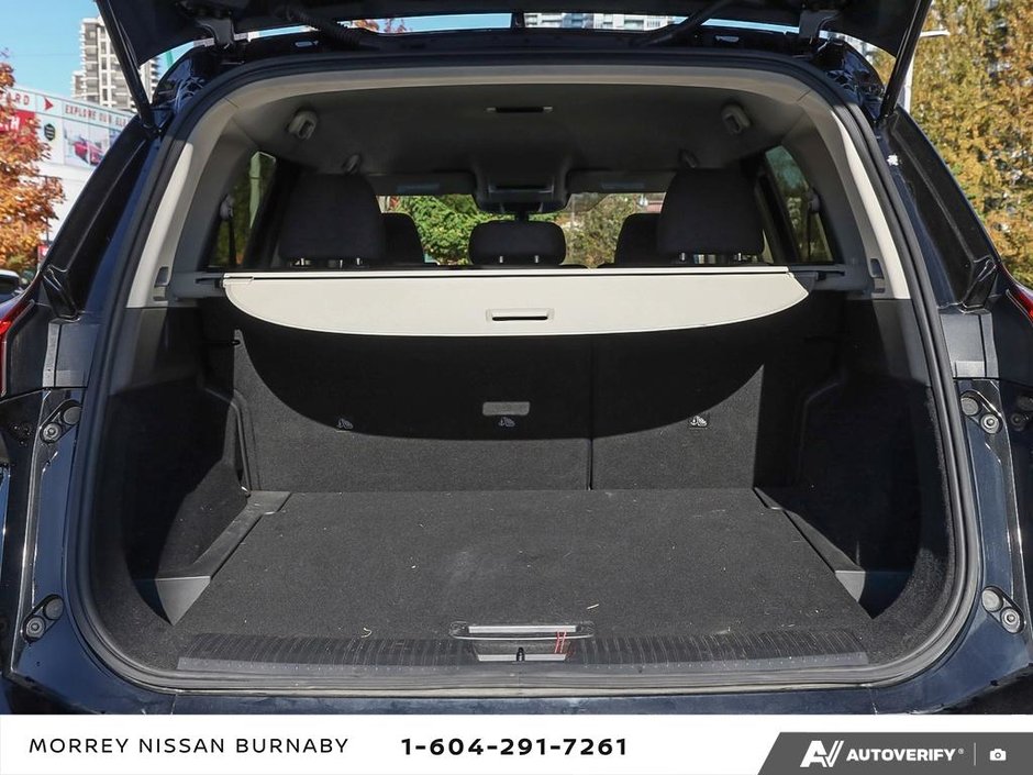 2024 Nissan Rogue S AWD // NO ACCIDENTS-11