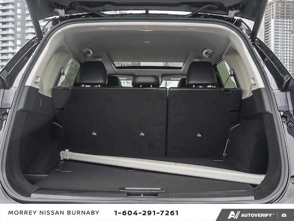 2024 Nissan Rogue SL // 2.99% FINANCING-12