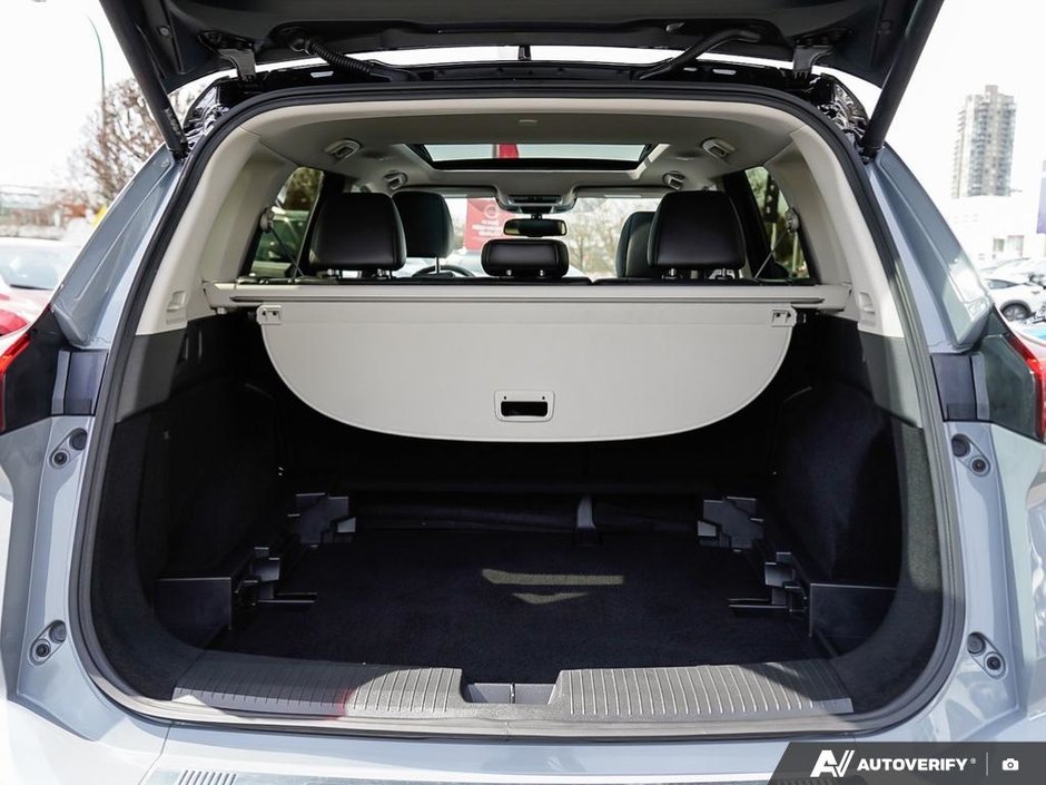 2024 Nissan Rogue PLATINUM // 2.99% FINANCING-25