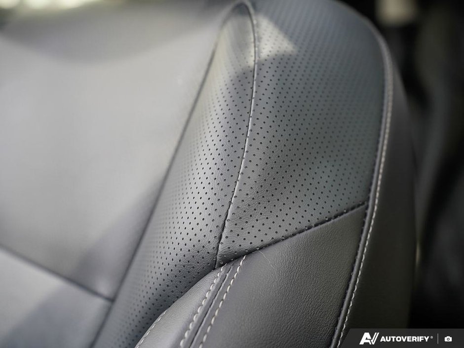 2024 Nissan Rogue PLATINUM // 2.99% FINANCING-15