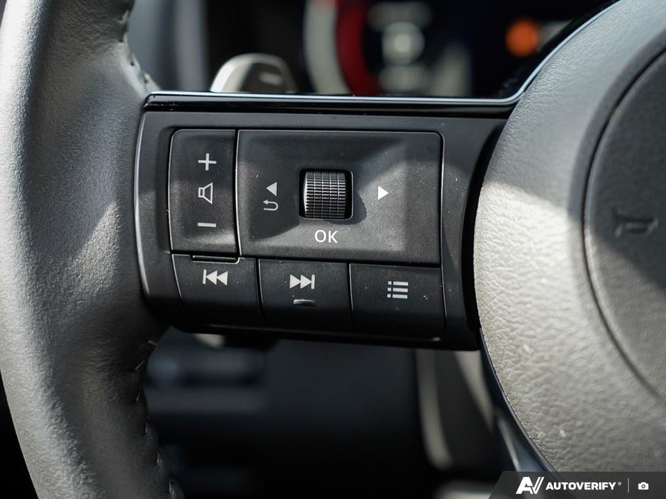 2024 Nissan Rogue PLATINUM // 2.99% FINANCING-10