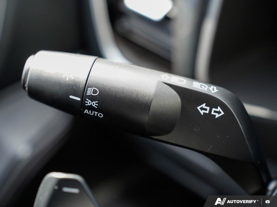 2024 Nissan Rogue PLATINUM // 2.99% FINANCING-8