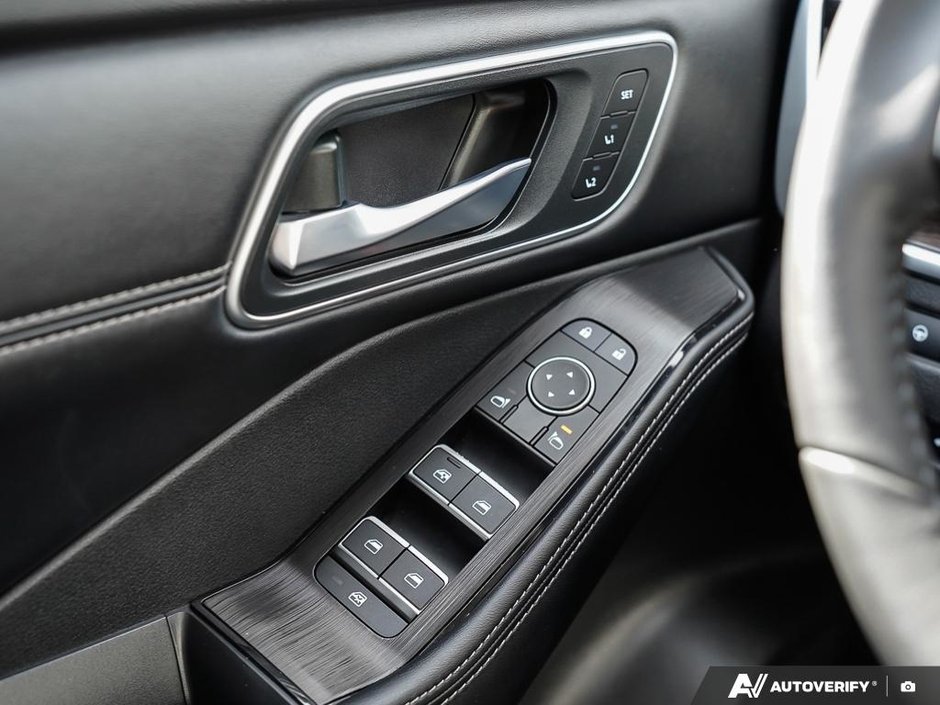 2024 Nissan Rogue PLATINUM // 2.99% FINANCING-9