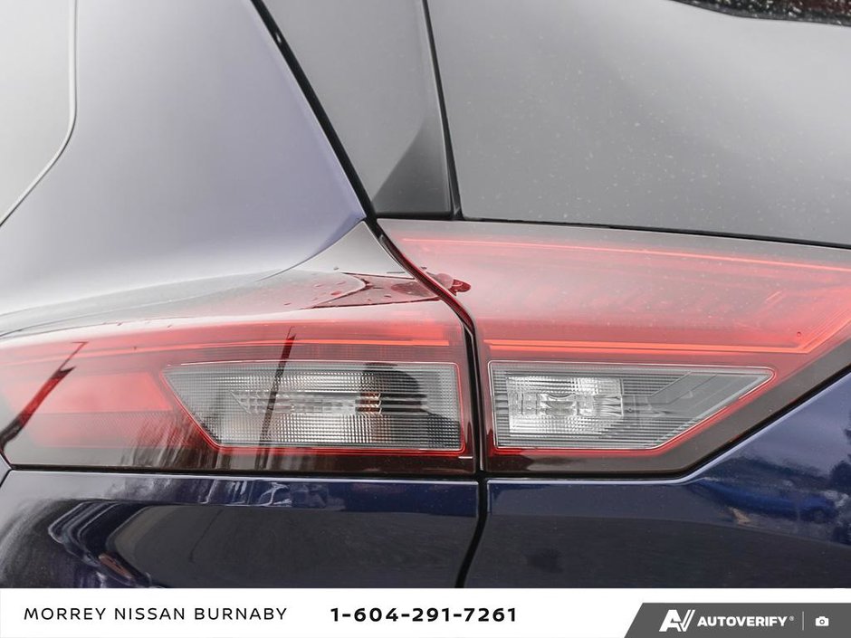 2024 Nissan Rogue SV MOONROOF // 2.99% FINANCING-11