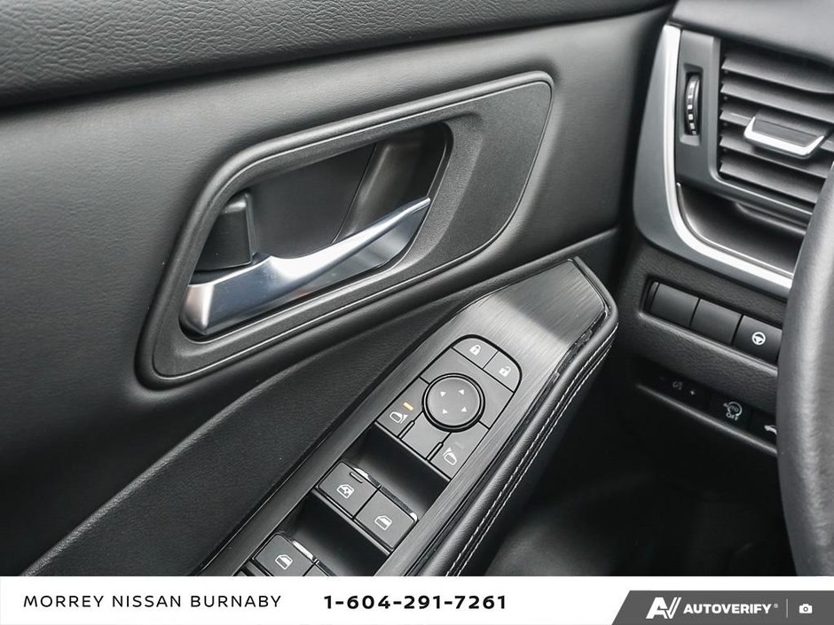 2024 Nissan Rogue SV MOONROOF // 2.99% FINANCING-21