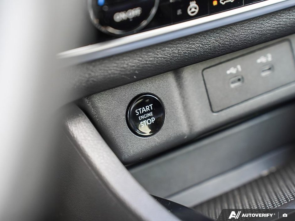 2024 Nissan Rogue S AWD // 2.99% FINANCING-19