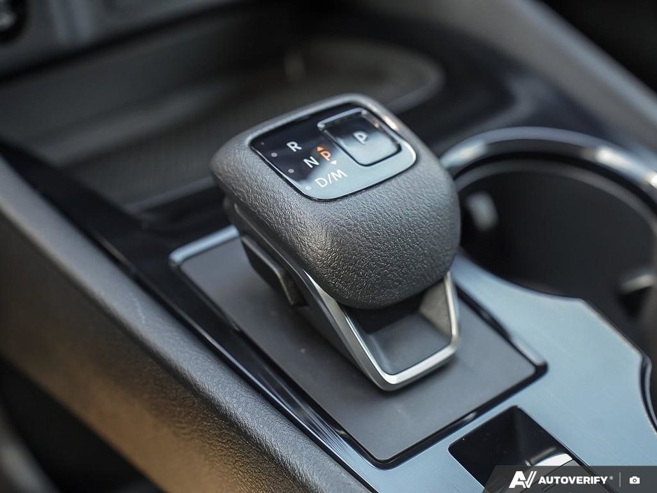 2024 Nissan Rogue S AWD // 2.99% FINANCING-11