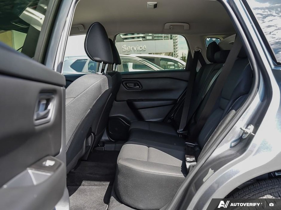 2024 Nissan Rogue S AWD // 2.99% FINANCING-16