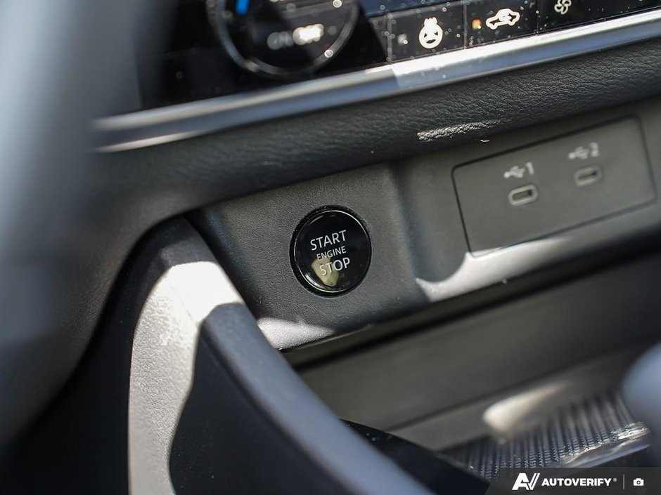 2024 Nissan Rogue S AWD // 2.99% FINANCING-19