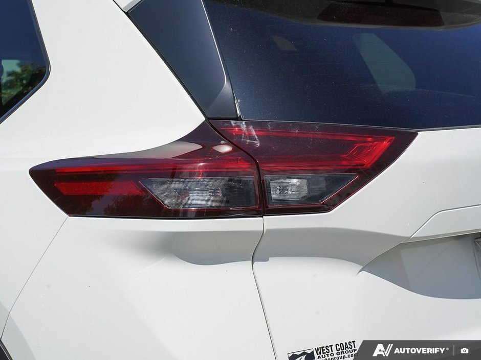 2024 Nissan Rogue S AWD // 2.99% FINANCING-26