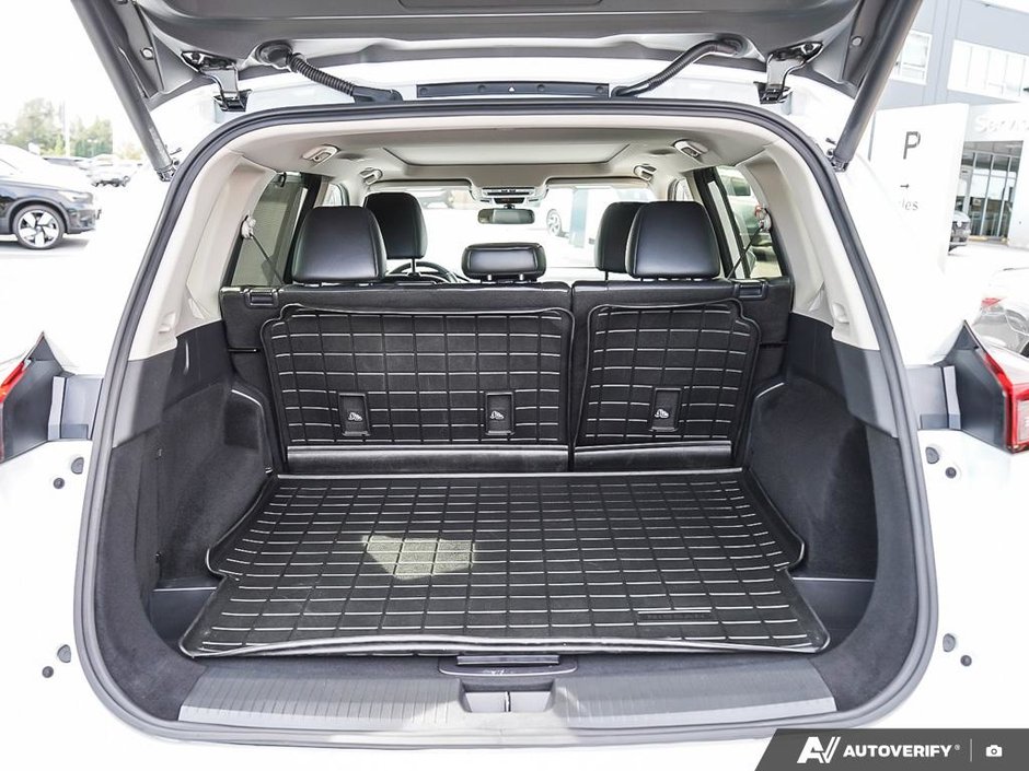 2024 Nissan Rogue SV PREMIUM // CERTIFIED-25