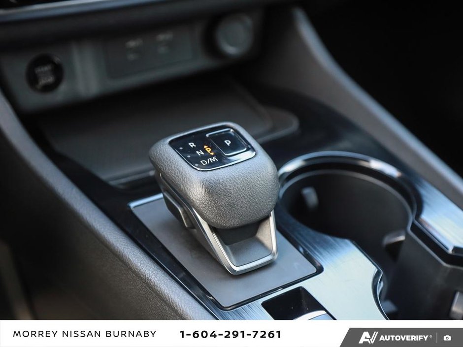 2024 Nissan Rogue S AWD // NO ACCIDENTS-19