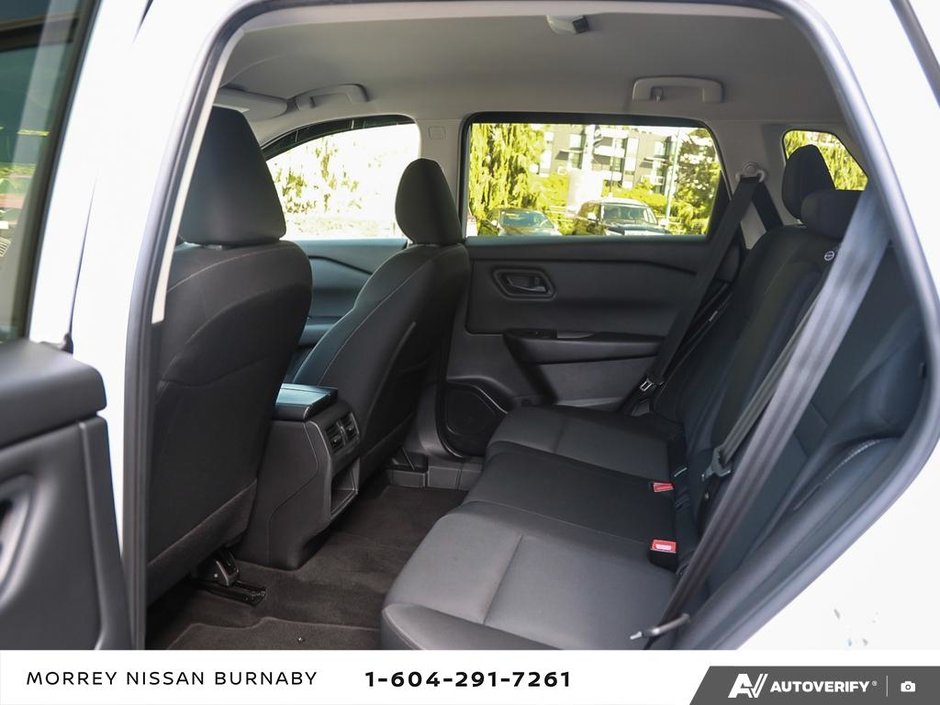 2024 Nissan Rogue S AWD // NO ACCIDENTS-24