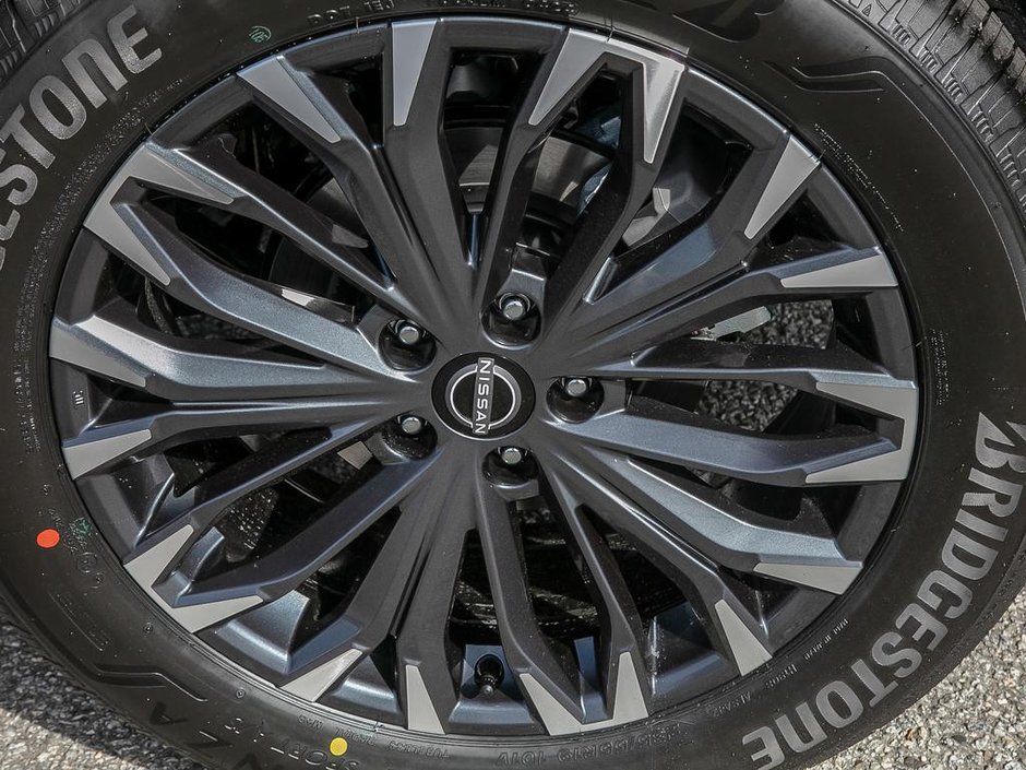 2025 Nissan Rogue PLATINUM W/ TECH PKG-6