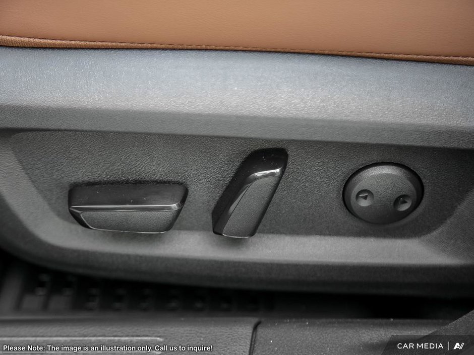 2025 Nissan Rogue PLATINUM-24