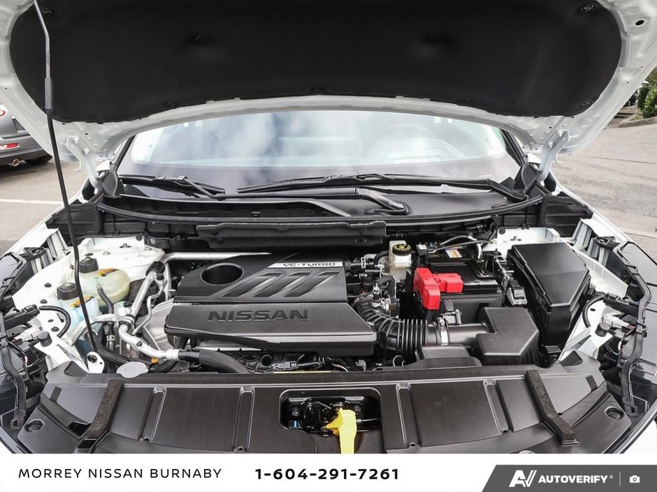 2025 Nissan Rogue PLATINUM // DEMO MODEL-8