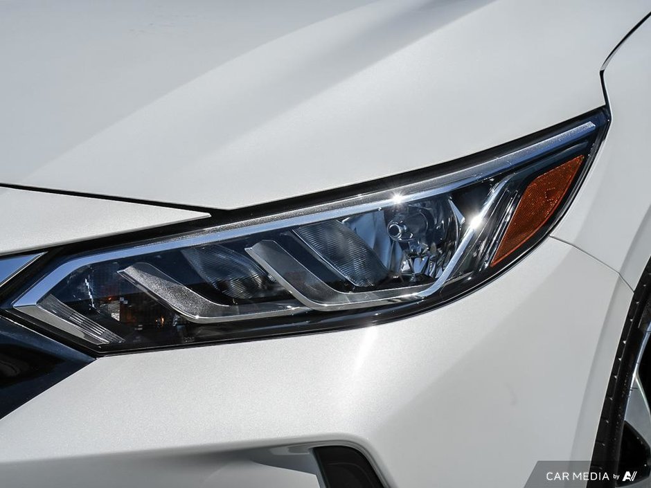 2023 Nissan Sentra SV CVT // LOW KMS-24