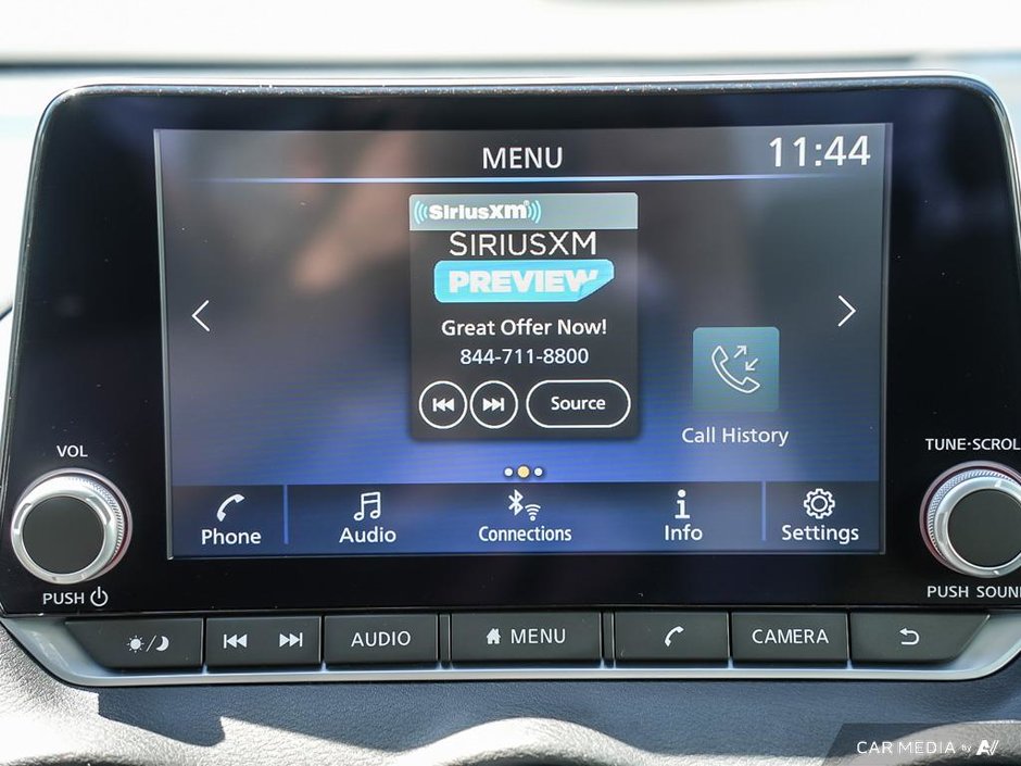 2023 Nissan Sentra SV CVT // LOW KMS-13