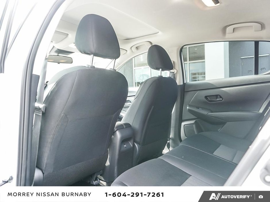 2024 Nissan Sentra SV CVT // LOW KMS-13