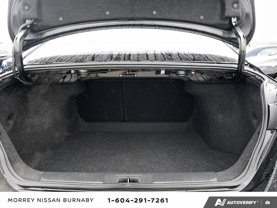 2024 Nissan Sentra SV CVT // NO ACCIDENTS-11