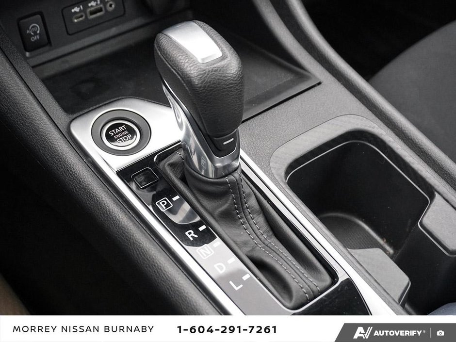 2024 Nissan Sentra SV CVT // NO ACCIDENTS-21