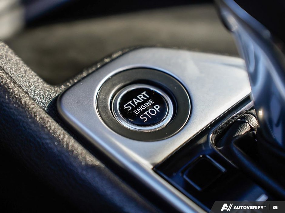 2024 Nissan Sentra SV CVT // NO ACCIDENTS-19