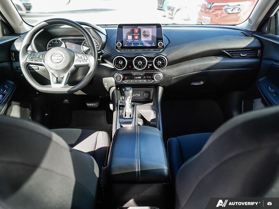 2024 Nissan Sentra SV CVT // NO ACCIDENTS-17