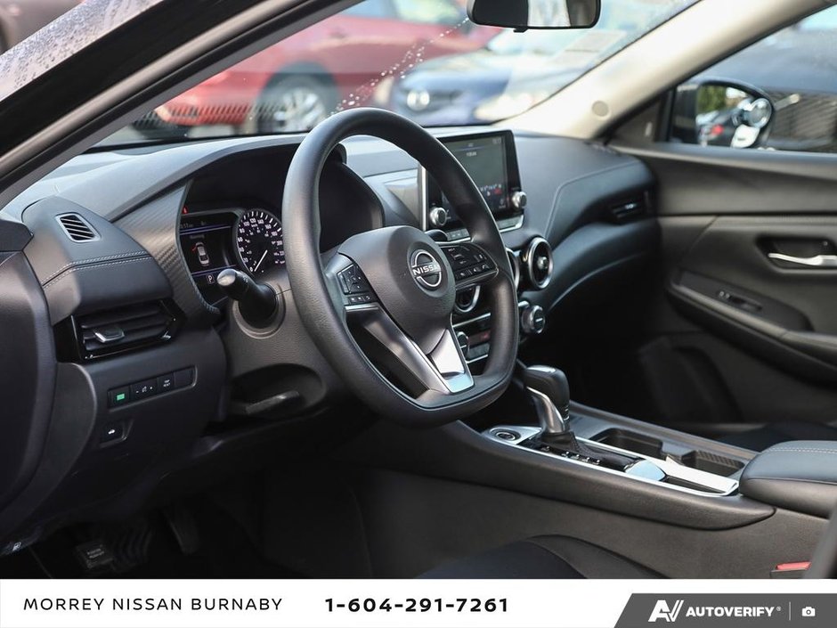 2024 Nissan Sentra SV // NISSAN CERTIFIED-13