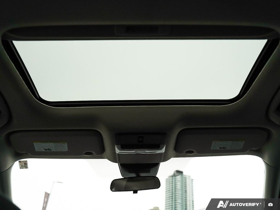 2024 Nissan Sentra SV // SUNROOF // NO ACCIDENTS-18