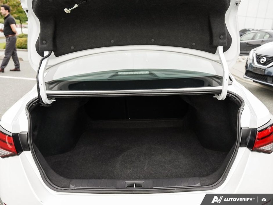 2024 Nissan Sentra SV // SUNROOF // NO ACCIDENTS-25