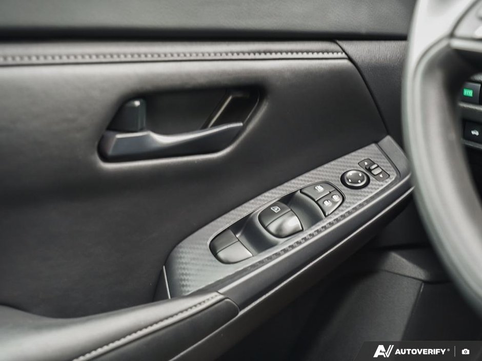 2024 Nissan Sentra S // CHECK OUT THE LOW KMS!-9