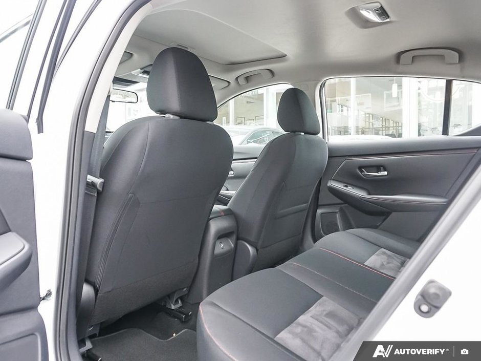 2025 Nissan Sentra SR // DEMO MODEL-12