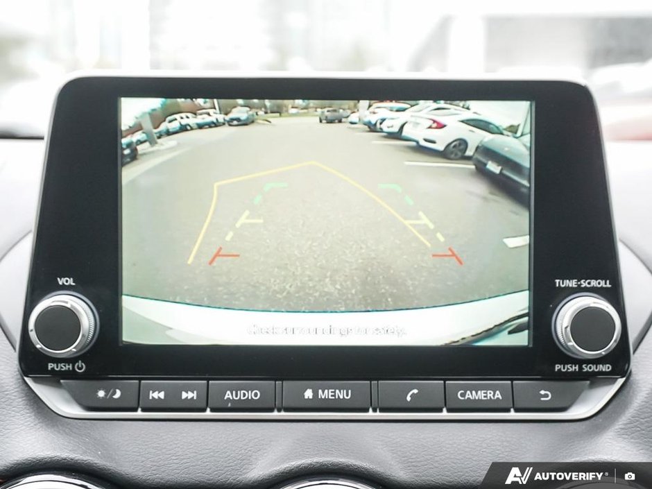 2025 Nissan Sentra SR // DEMO MODEL-23