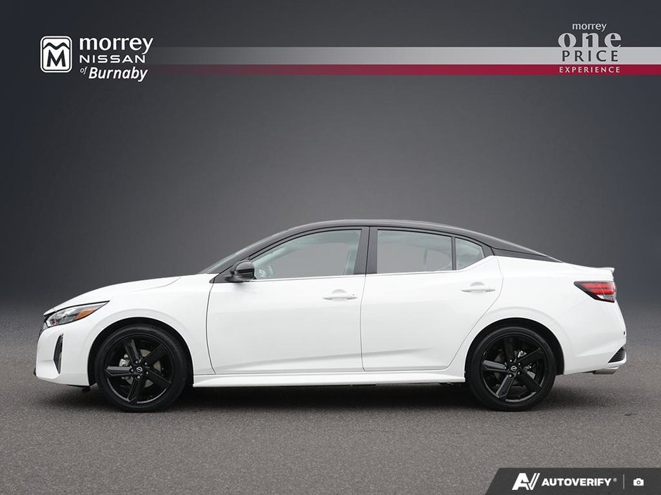 2025 Nissan Sentra SR // DEMO MODEL-2