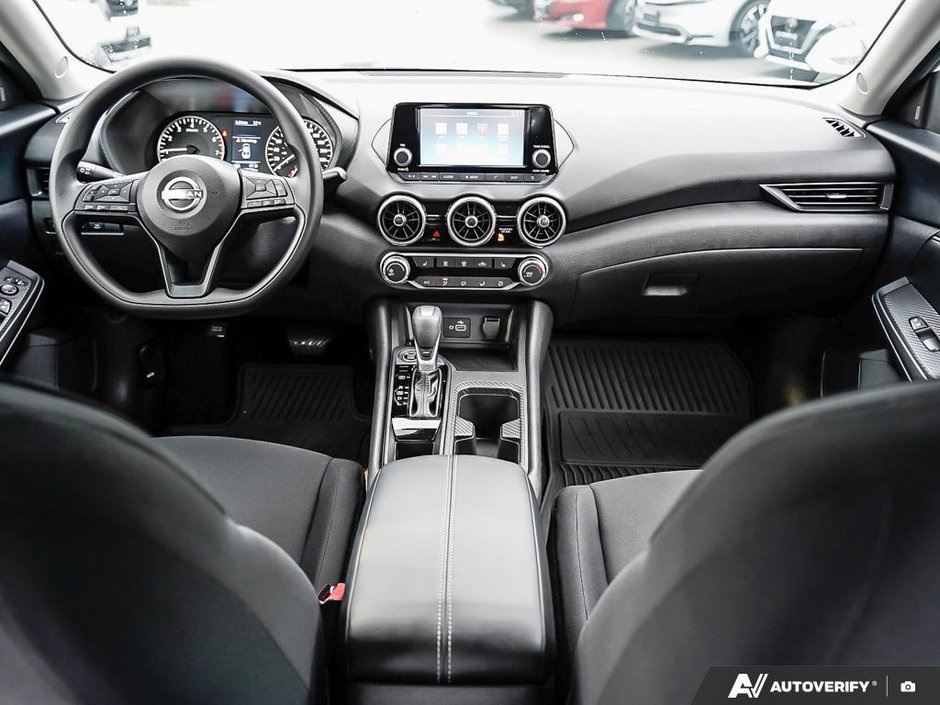 2025 Nissan Sentra S PLUS // 2.99% FINANCING-17