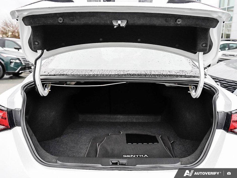 2025 Nissan Sentra S PLUS // 2.99% FINANCING-25