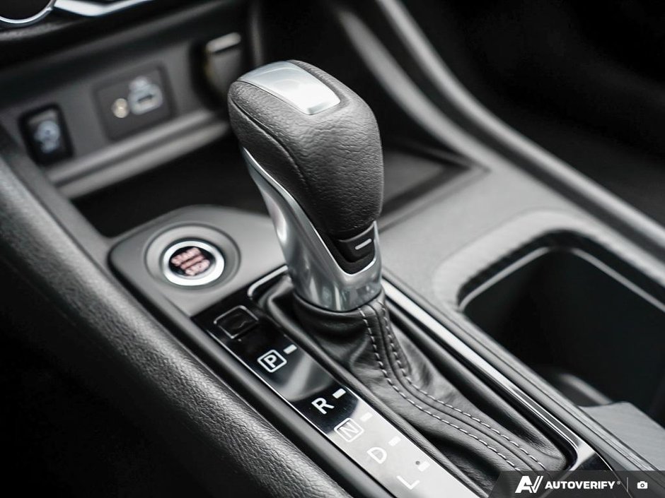 2025 Nissan Sentra S PLUS // 2.99% FINANCING-11