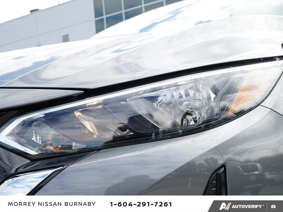 2025 Nissan Sentra CVT // LOW KMS!-10