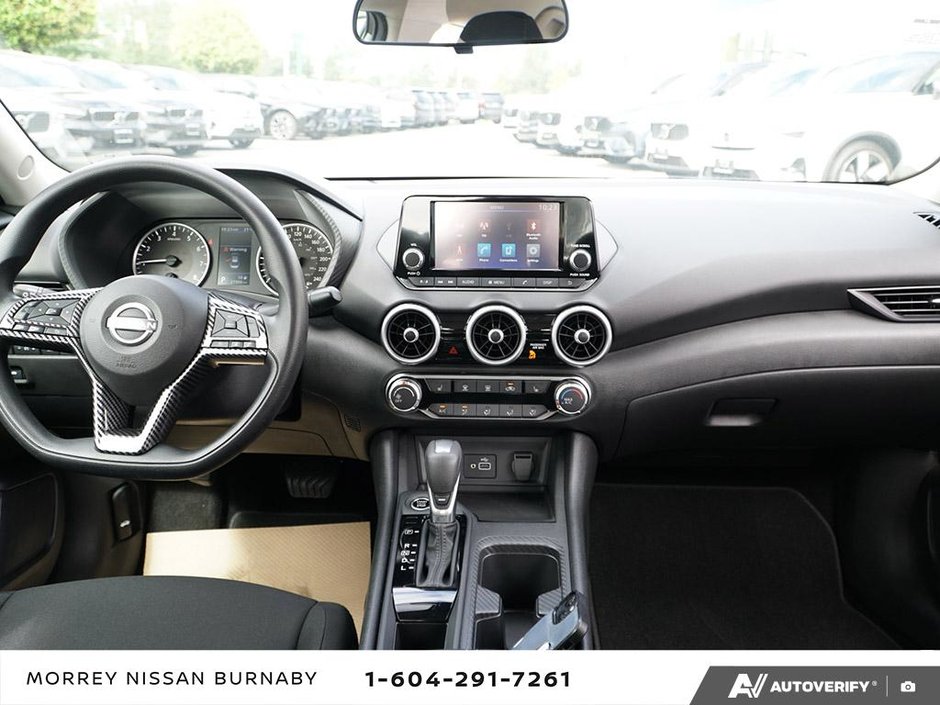 2025 Nissan Sentra CVT // LOW KMS!-14