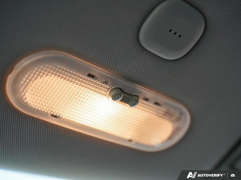 2015 Nissan Versa Note SR-14