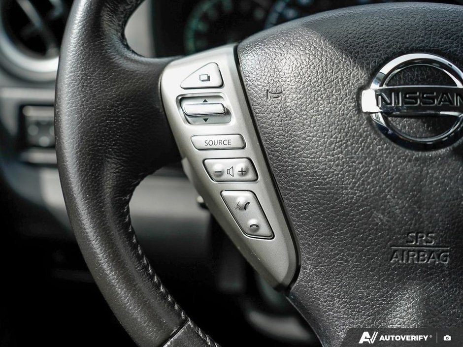 2017 Nissan Versa Note SL-10